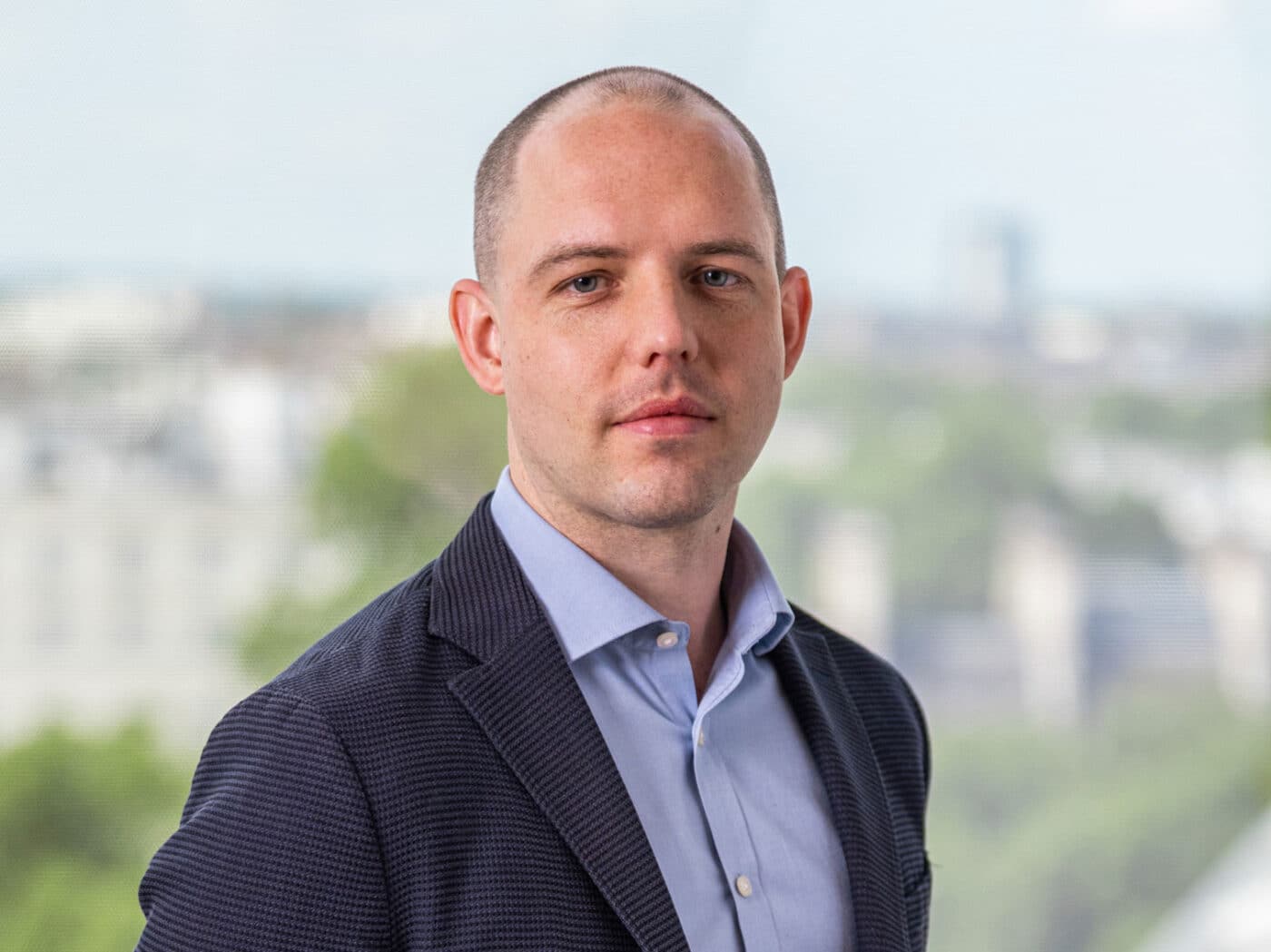 Douglas Hallstrom headshot