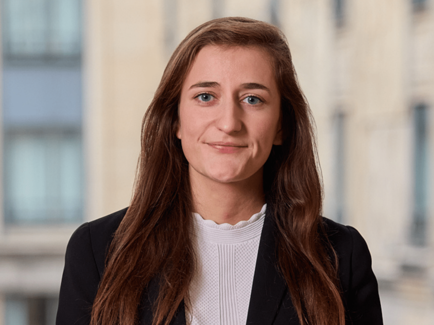 Emma Bonnet headshot